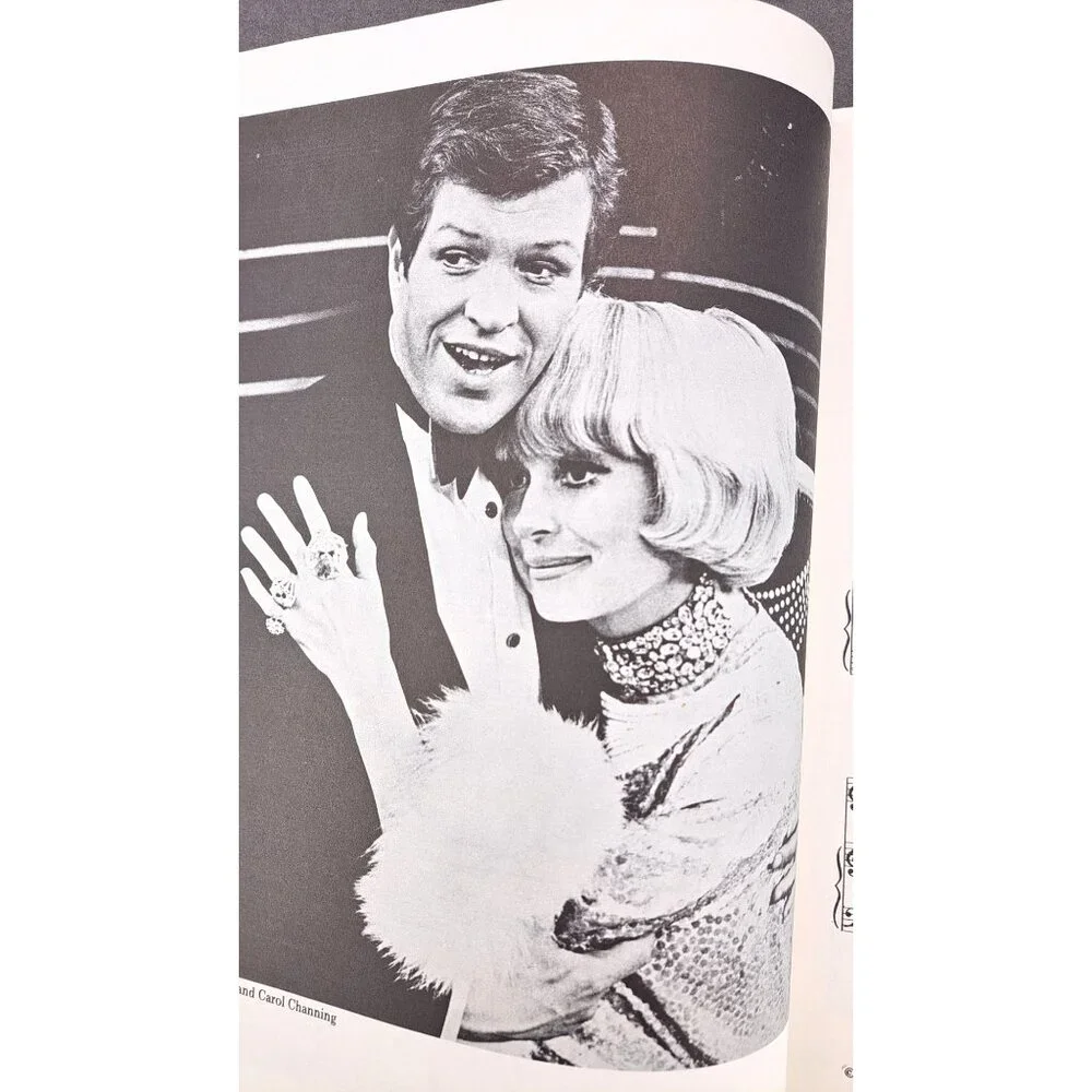 Vintage Vocal Selection From Lorelei Musical Song Book Music 1974 Carol Channing - Picture 6 of 6